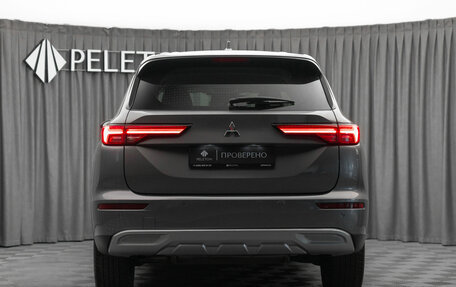 Mitsubishi Outlander, 2021 год, 3 200 000 рублей, 6 фотография