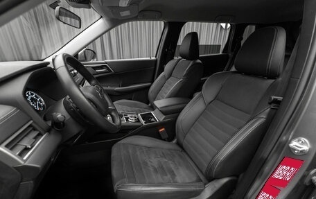 Mitsubishi Outlander, 2021 год, 3 200 000 рублей, 11 фотография