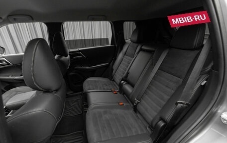 Mitsubishi Outlander, 2021 год, 3 200 000 рублей, 14 фотография