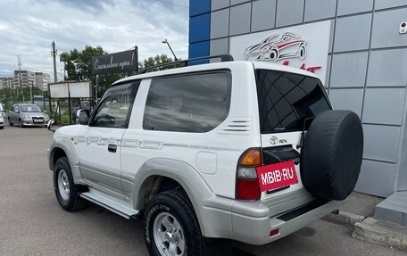 Toyota Land Cruiser Prado 90 рестайлинг, 1998 год, 1 297 000 рублей, 3 фотография