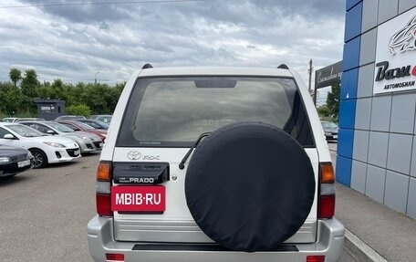 Toyota Land Cruiser Prado 90 рестайлинг, 1998 год, 1 297 000 рублей, 6 фотография