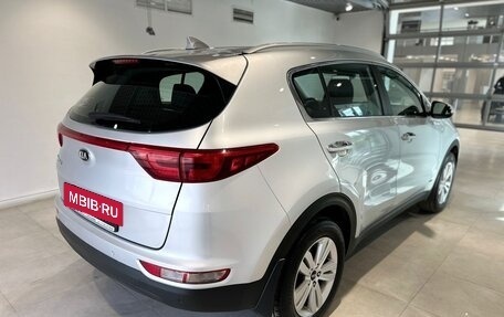 KIA Sportage IV рестайлинг, 2016 год, 1 699 000 рублей, 6 фотография