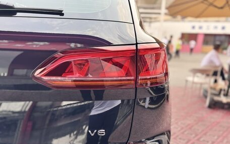 Volkswagen Touareg III, 2022 год, 5 810 000 рублей, 8 фотография