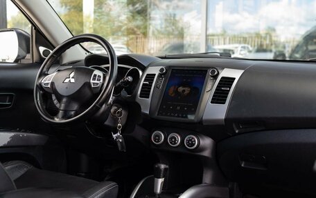Mitsubishi Outlander III рестайлинг 3, 2008 год, 1 218 000 рублей, 10 фотография