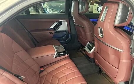 BMW 7 серия, 2024 год, 12 960 000 рублей, 11 фотография