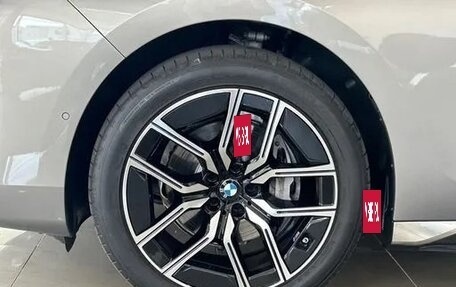 BMW 7 серия, 2024 год, 12 960 000 рублей, 18 фотография