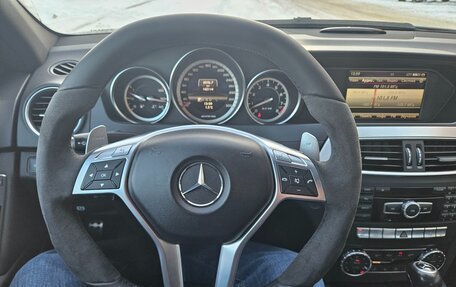 Mercedes-Benz C-Класс AMG, 2012 год, 3 500 000 рублей, 10 фотография
