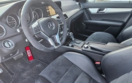Mercedes-Benz C-Класс AMG, 2012 год, 3 500 000 рублей, 9 фотография
