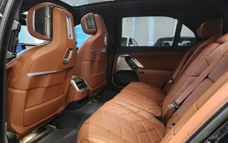 BMW 7 серия, 2024 год, 13 650 000 рублей, 16 фотография