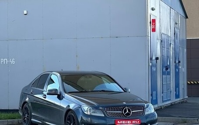 Mercedes-Benz C-Класс, 2013 год, 1 375 000 рублей, 1 фотография
