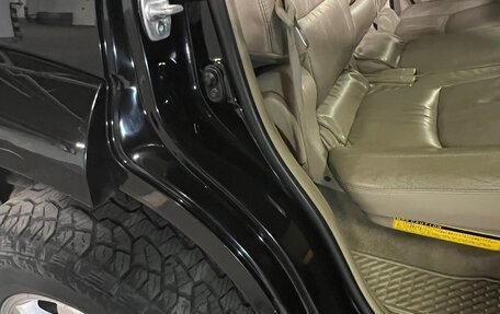 Toyota Land Cruiser Prado 120 рестайлинг, 2007 год, 2 700 000 рублей, 17 фотография