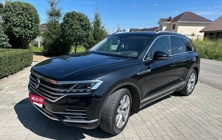Volkswagen Touareg III, 2021 год, 5 990 000 рублей, 2 фотография