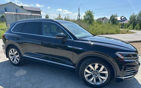 Volkswagen Touareg III, 2021 год, 5 990 000 рублей, 10 фотография