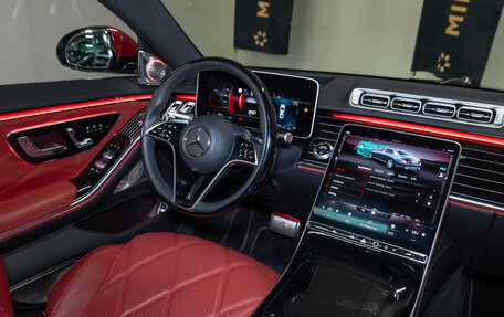 Mercedes-Benz Maybach S-Класс, 2021 год, 37 000 000 рублей, 30 фотография