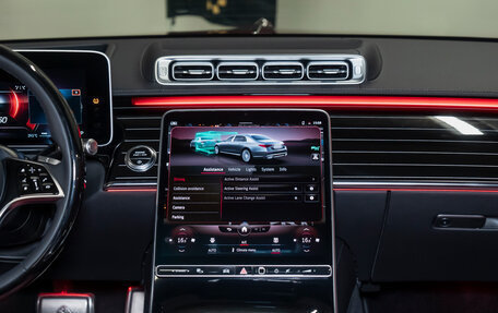 Mercedes-Benz Maybach S-Класс, 2021 год, 37 000 000 рублей, 32 фотография