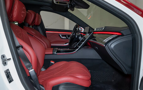 Mercedes-Benz Maybach S-Класс, 2021 год, 37 000 000 рублей, 37 фотография