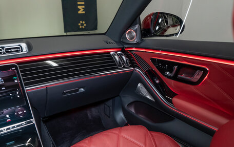 Mercedes-Benz Maybach S-Класс, 2021 год, 37 000 000 рублей, 33 фотография