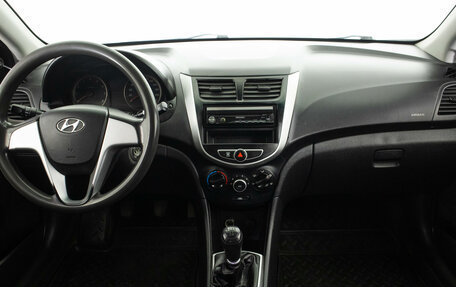 Hyundai Solaris II рестайлинг, 2011 год, 519 000 рублей, 14 фотография