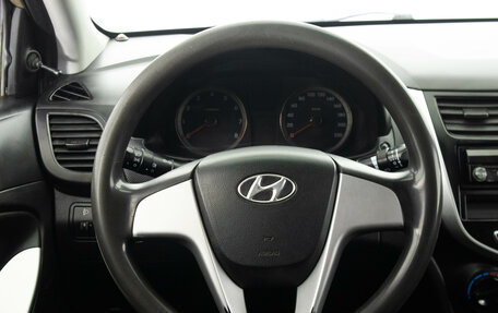 Hyundai Solaris II рестайлинг, 2011 год, 519 000 рублей, 17 фотография