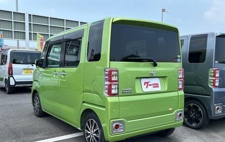 Toyota Pixis Mega, 2021 год, 700 000 рублей, 6 фотография