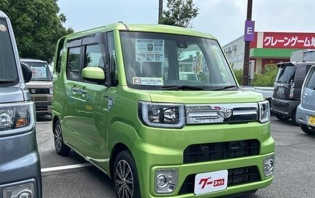 Toyota Pixis Mega, 2021 год, 700 000 рублей, 8 фотография