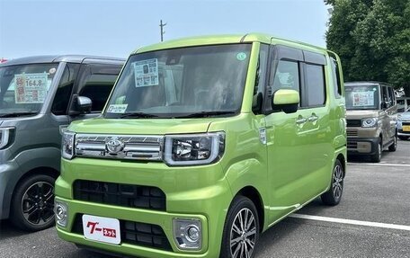 Toyota Pixis Mega, 2021 год, 700 000 рублей, 10 фотография