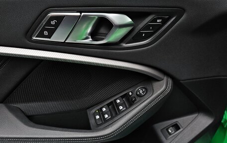 BMW 1 серия, 2022 год, 4 300 000 рублей, 12 фотография