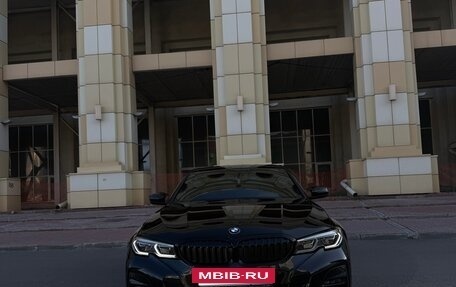 BMW 3 серия, 2020 год, 3 850 000 рублей, 3 фотография