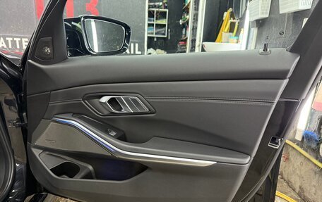 BMW 3 серия, 2020 год, 3 850 000 рублей, 12 фотография