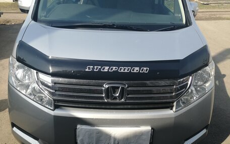 Honda Stepwgn IV, 2012 год, 1 650 000 рублей, 3 фотография