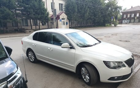 Skoda Superb III рестайлинг, 2013 год, 1 450 000 рублей, 2 фотография