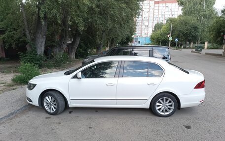Skoda Superb III рестайлинг, 2013 год, 1 450 000 рублей, 4 фотография