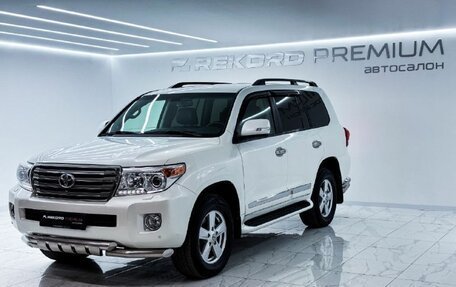 Toyota Land Cruiser 200, 2012 год, 3 950 000 рублей, 3 фотография