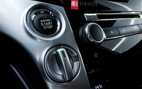 Toyota Land Cruiser 200, 2012 год, 3 950 000 рублей, 23 фотография