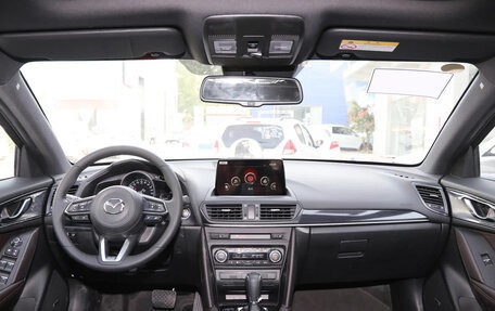Mazda CX-4, 2022 год, 1 740 355 рублей, 6 фотография