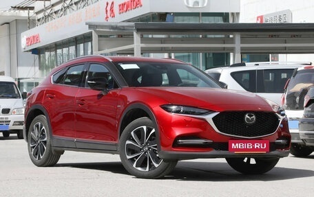 Mazda CX-4, 2022 год, 1 740 355 рублей, 2 фотография