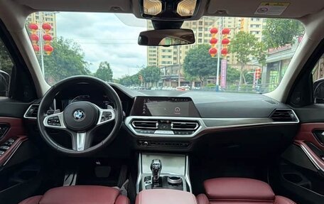 BMW 3 серия, 2022 год, 3 180 000 рублей, 10 фотография