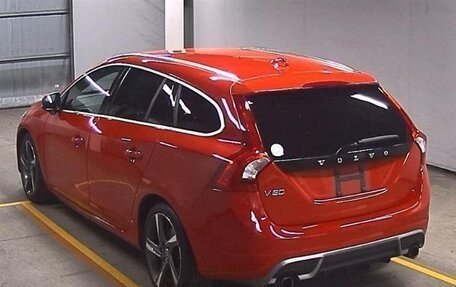 Volvo V60 I, 2012 год, 1 420 000 рублей, 2 фотография
