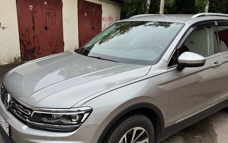 Volkswagen Tiguan II, 2018 год, 2 500 000 рублей, 8 фотография