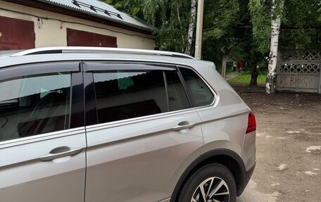 Volkswagen Tiguan II, 2018 год, 2 500 000 рублей, 9 фотография