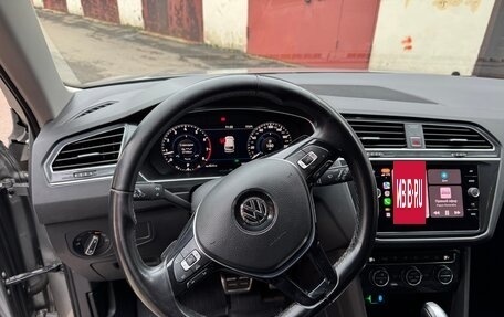 Volkswagen Tiguan II, 2018 год, 2 500 000 рублей, 18 фотография