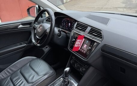 Volkswagen Tiguan II, 2018 год, 2 500 000 рублей, 28 фотография