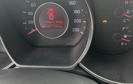 KIA Rio III рестайлинг, 2014 год, 500 000 рублей, 8 фотография