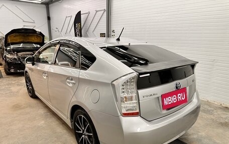 Toyota Prius, 2009 год, 1 005 000 рублей, 9 фотография