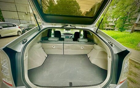 Toyota Prius, 2009 год, 1 005 000 рублей, 19 фотография