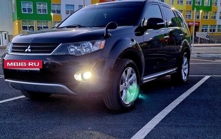 Mitsubishi Outlander III рестайлинг 3, 2010 год, 1 170 000 рублей, 16 фотография