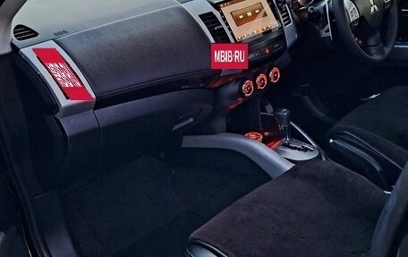 Mitsubishi Outlander III рестайлинг 3, 2010 год, 1 170 000 рублей, 9 фотография