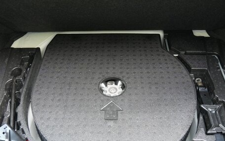 Toyota Camry, 2016 год, 2 350 000 рублей, 14 фотография