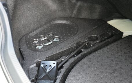 Toyota Camry, 2016 год, 2 350 000 рублей, 16 фотография