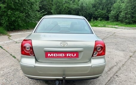 Toyota Avensis III рестайлинг, 2006 год, 450 000 рублей, 4 фотография